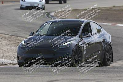 media/Oct-19-2025-Speed Ventures (Sun) [[a6e7fe67be]]/TC B/Session 3 (Off Ramp)/